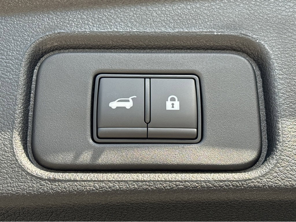 New 2026 Nissan Pathfinder SL FWD image 28