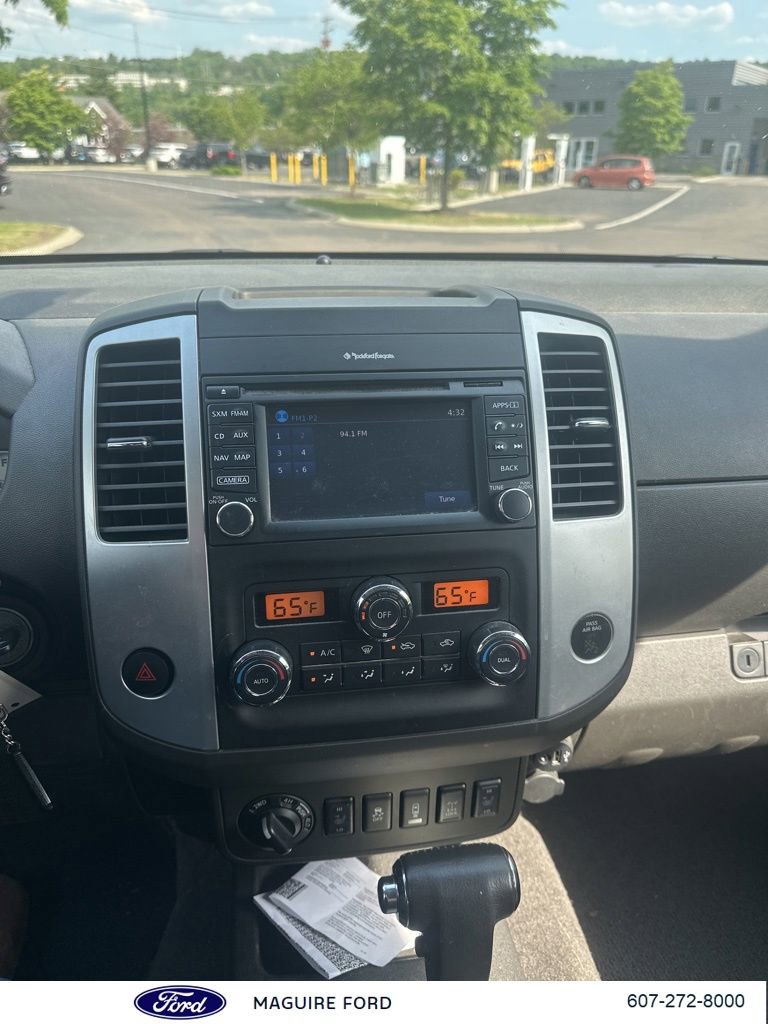 Used 2018 Nissan Frontier PRO-4X AWD/4WD image 16