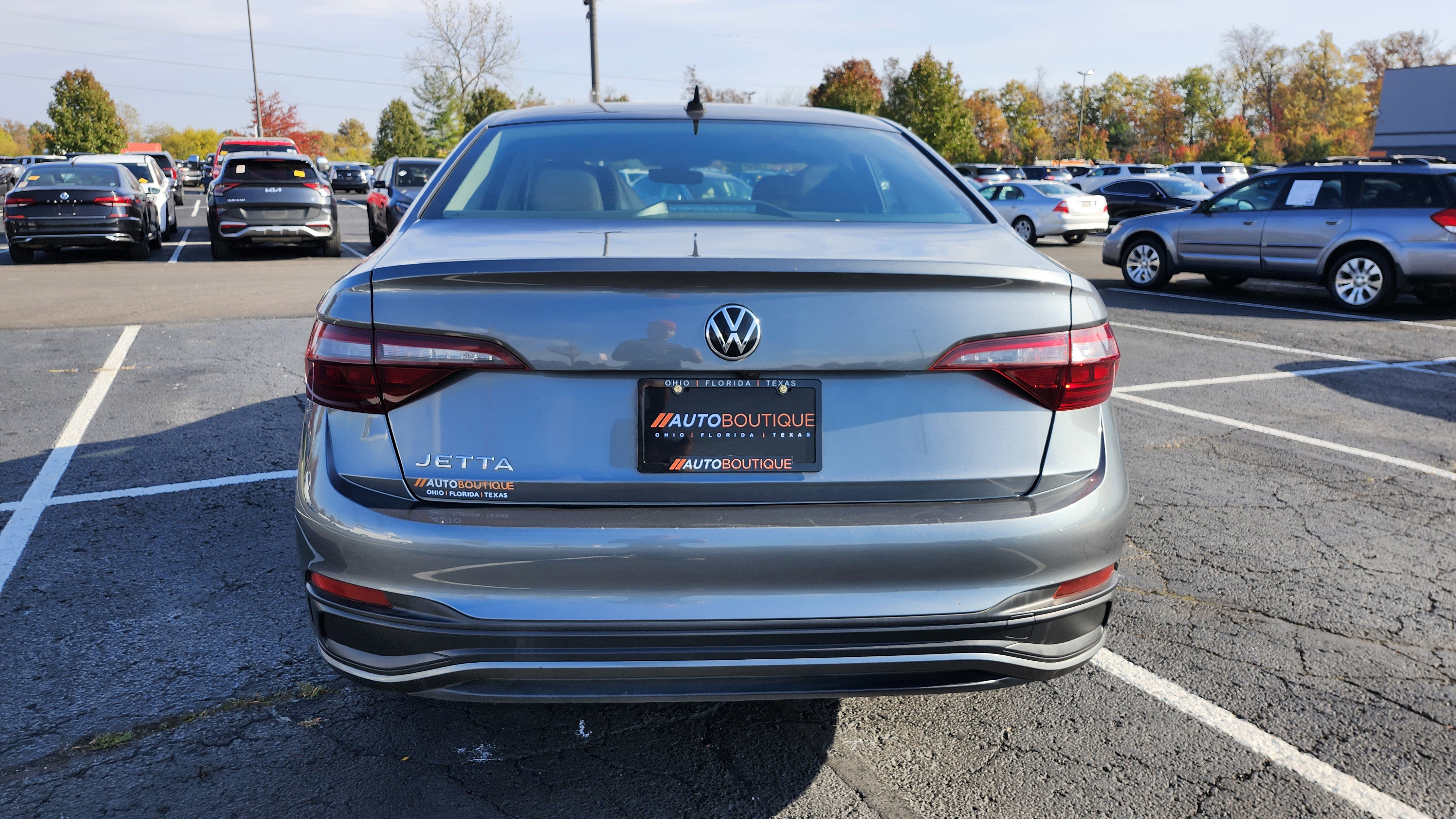 Used 2024 Volkswagen Jetta S image 10