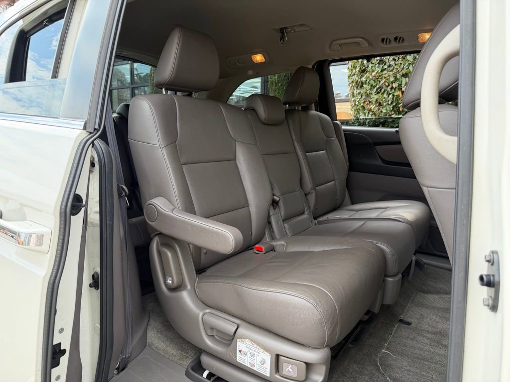 Used 2016 Honda Odyssey EX-L image 40