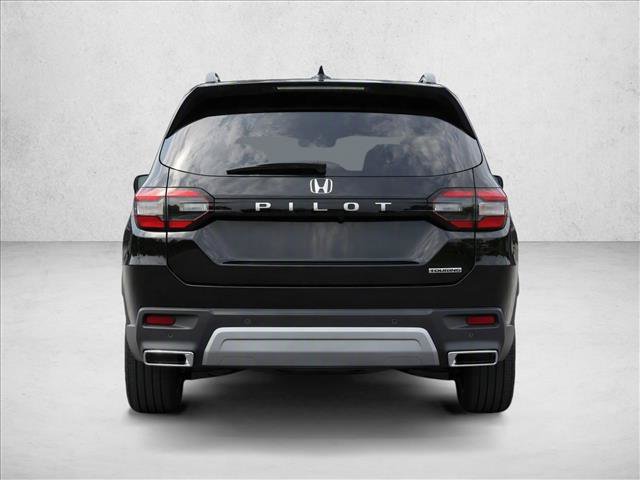 Certified 2024 Honda Pilot Touring image 6