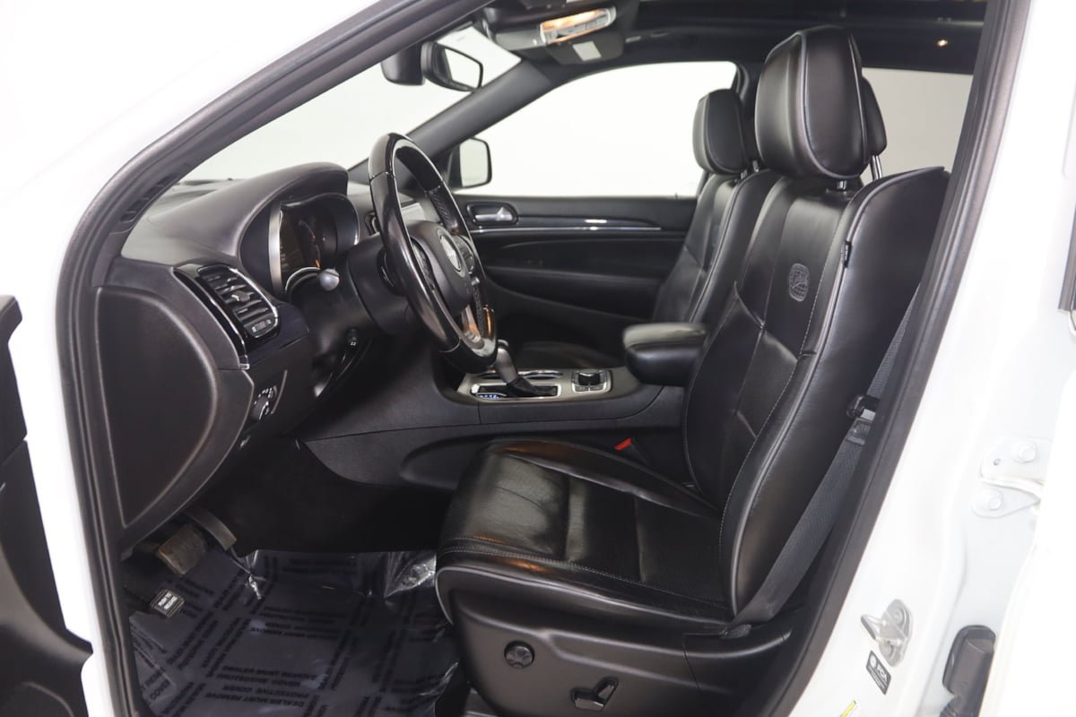 Used 2021 Jeep Grand Cherokee Overland AWD/4WD image 13