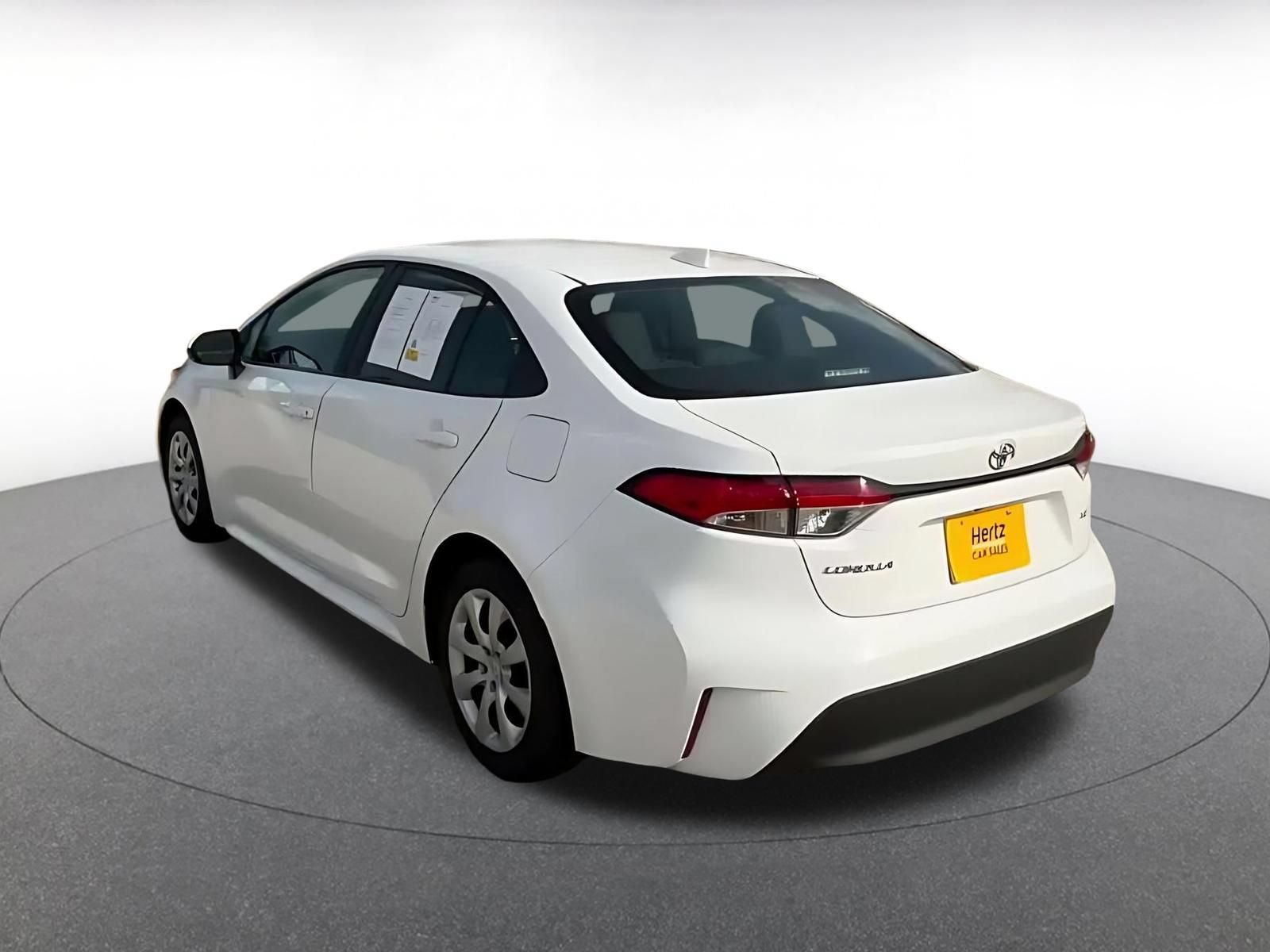 Used 2023 Toyota Corolla LE FWD image 10