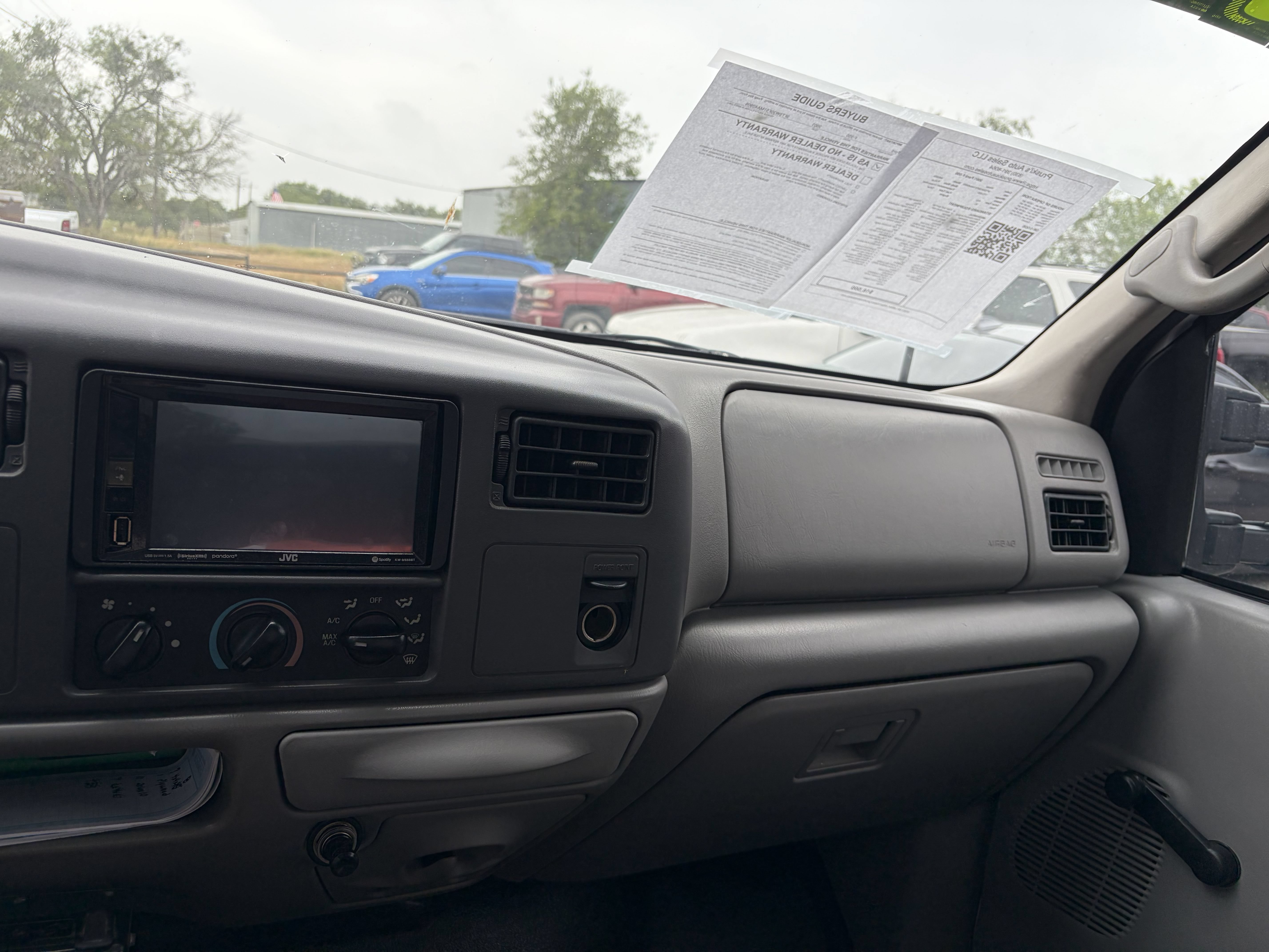Used 2001 Ford F350 XL RWD image 12