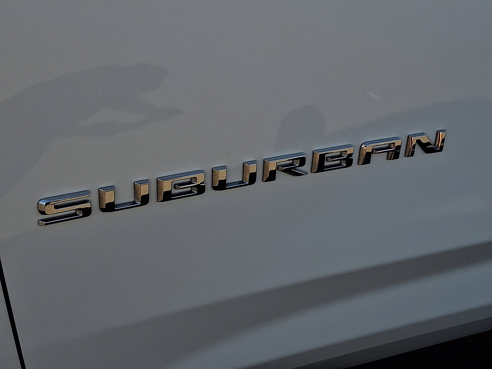 Certified 2023 Chevrolet Suburban LT image 32