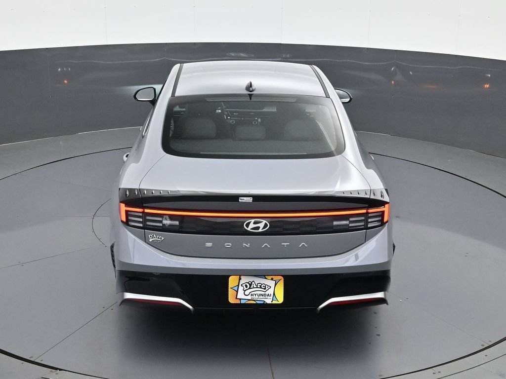 New 2026 Hyundai Sonata SEL FWD image 18