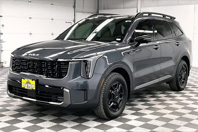 Used 2024 Kia Sorento SX Prestige w/ Olive Brown Leather Package image 11