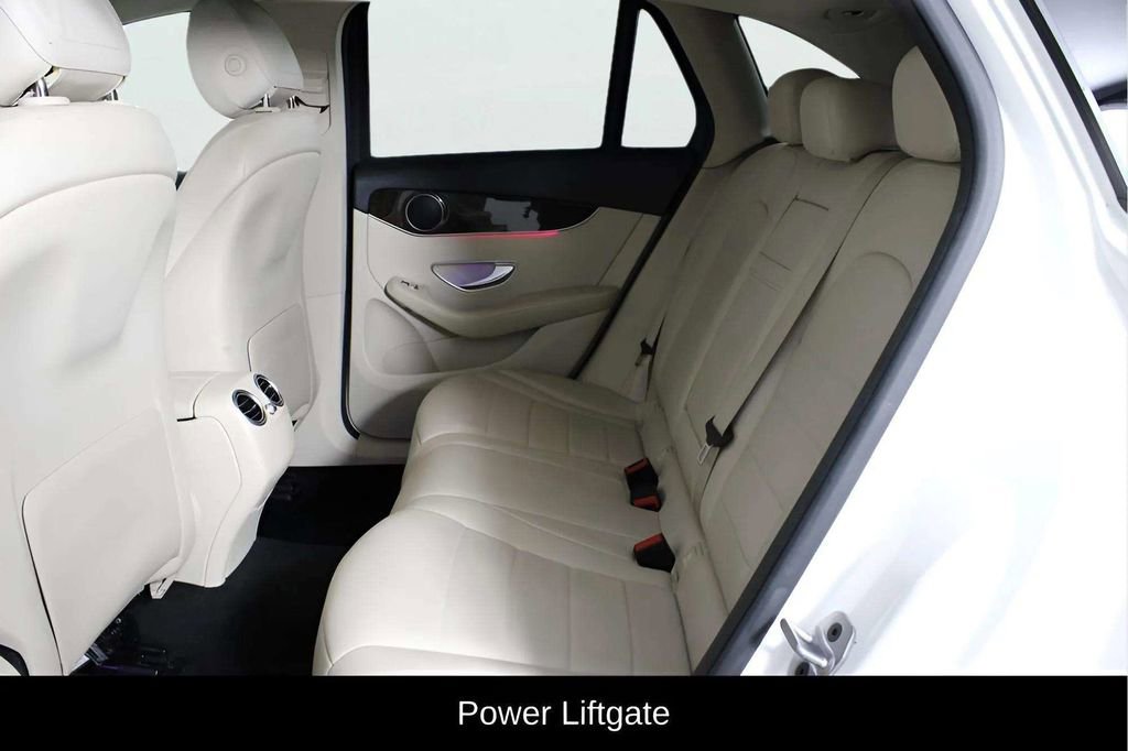 Used 2022 Mercedes-Benz GLC 300 w/ Premium Package Lite image 30