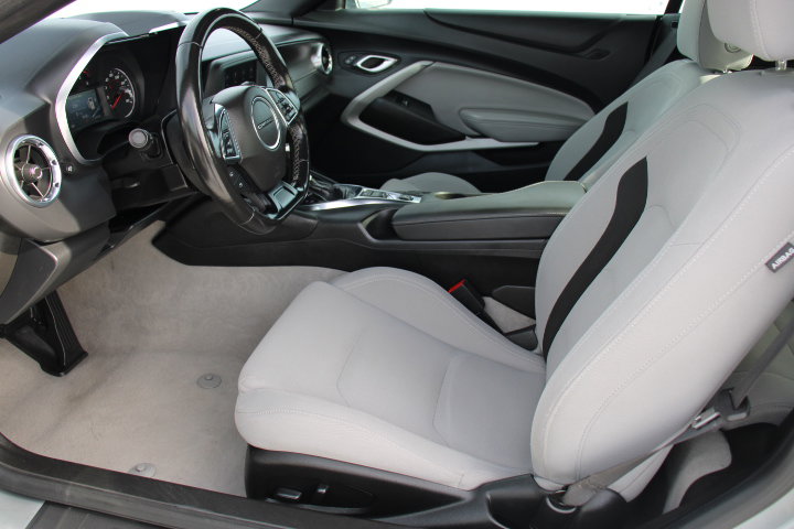 Used 2023 Chevrolet Camaro LT image 16