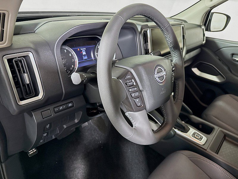 New 2026 Nissan Frontier SV w/ All-Weather Content Package AWD/4WD image 9