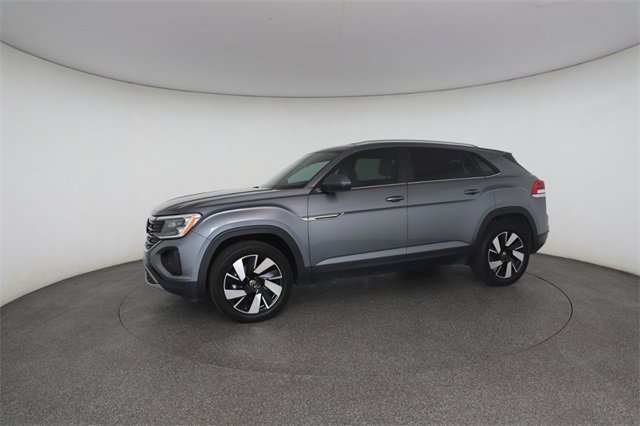 Used 2024 Volkswagen Atlas Cross Sport SE image 5