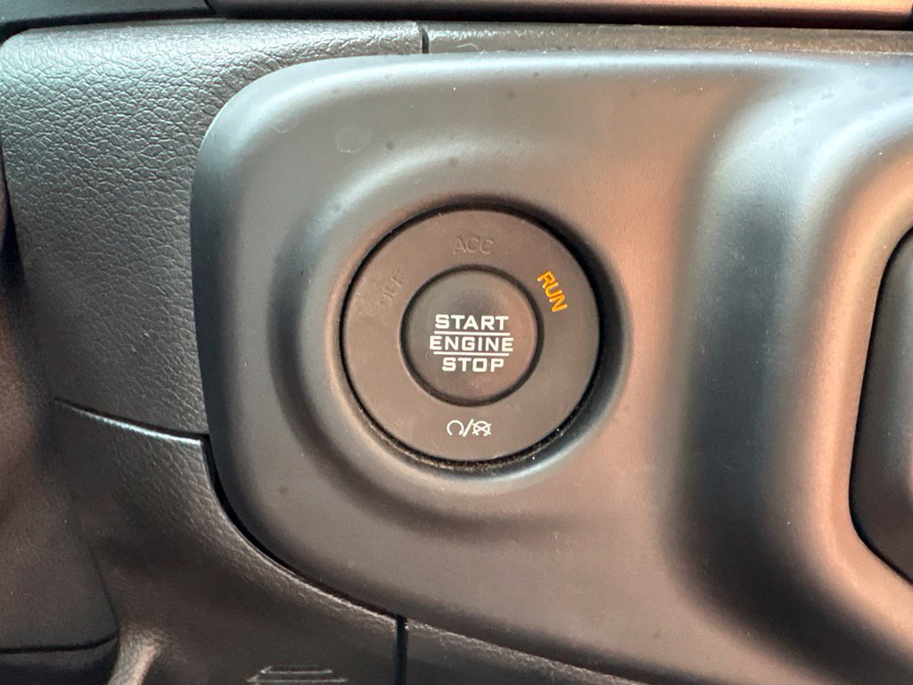 Used 2020 Jeep Wrangler Unlimited Sport AWD/4WD image 28