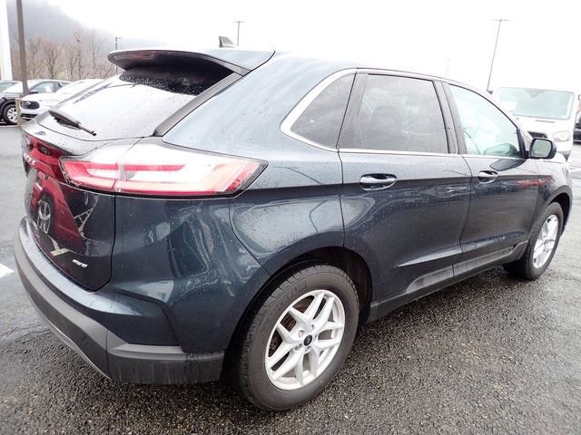 Certified 2024 Ford Edge SEL image 9