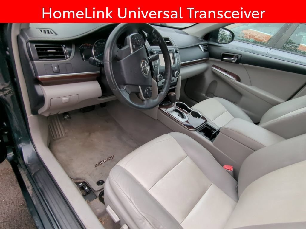 Used 2012 Toyota Camry XLE w/ Leather Pkg FWD image 7