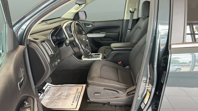 Used 2017 Chevrolet Colorado LT w/ LT Convenience Package AWD/4WD image 8