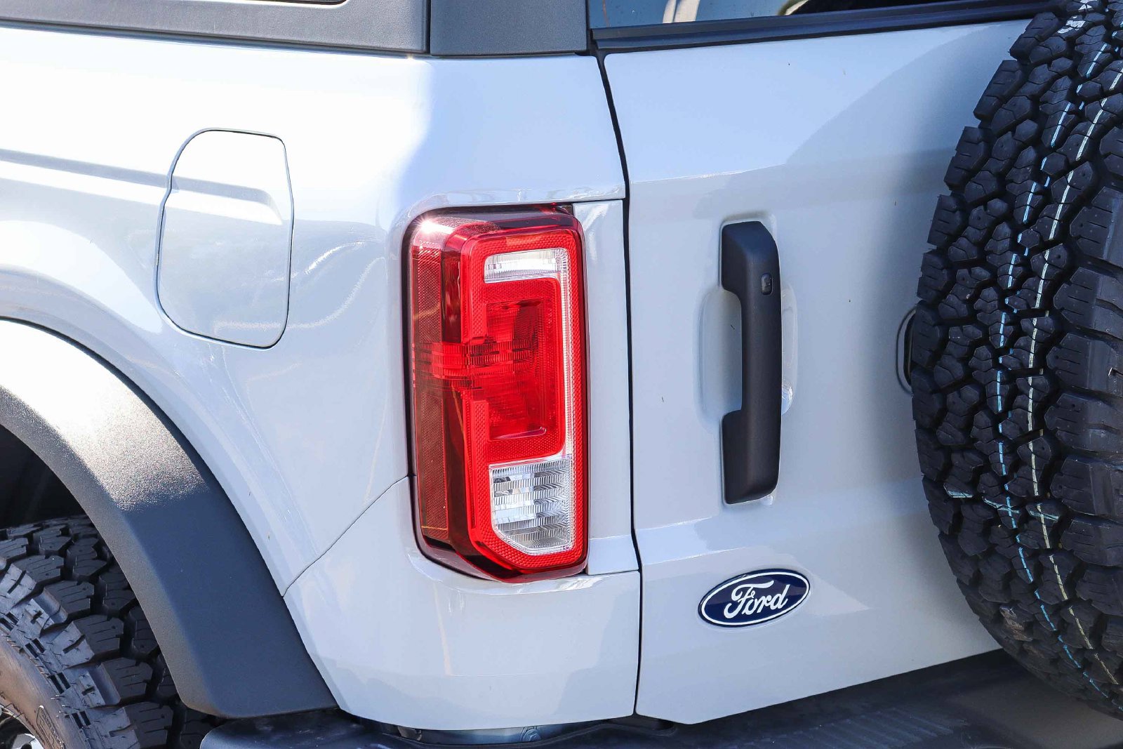 New 2026 Ford Bronco Big Bend w/ Black Diamond Package AWD/4WD image 7