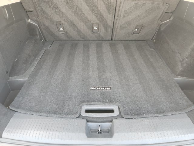 Used 2024 Nissan Rogue SV AWD/4WD image 28