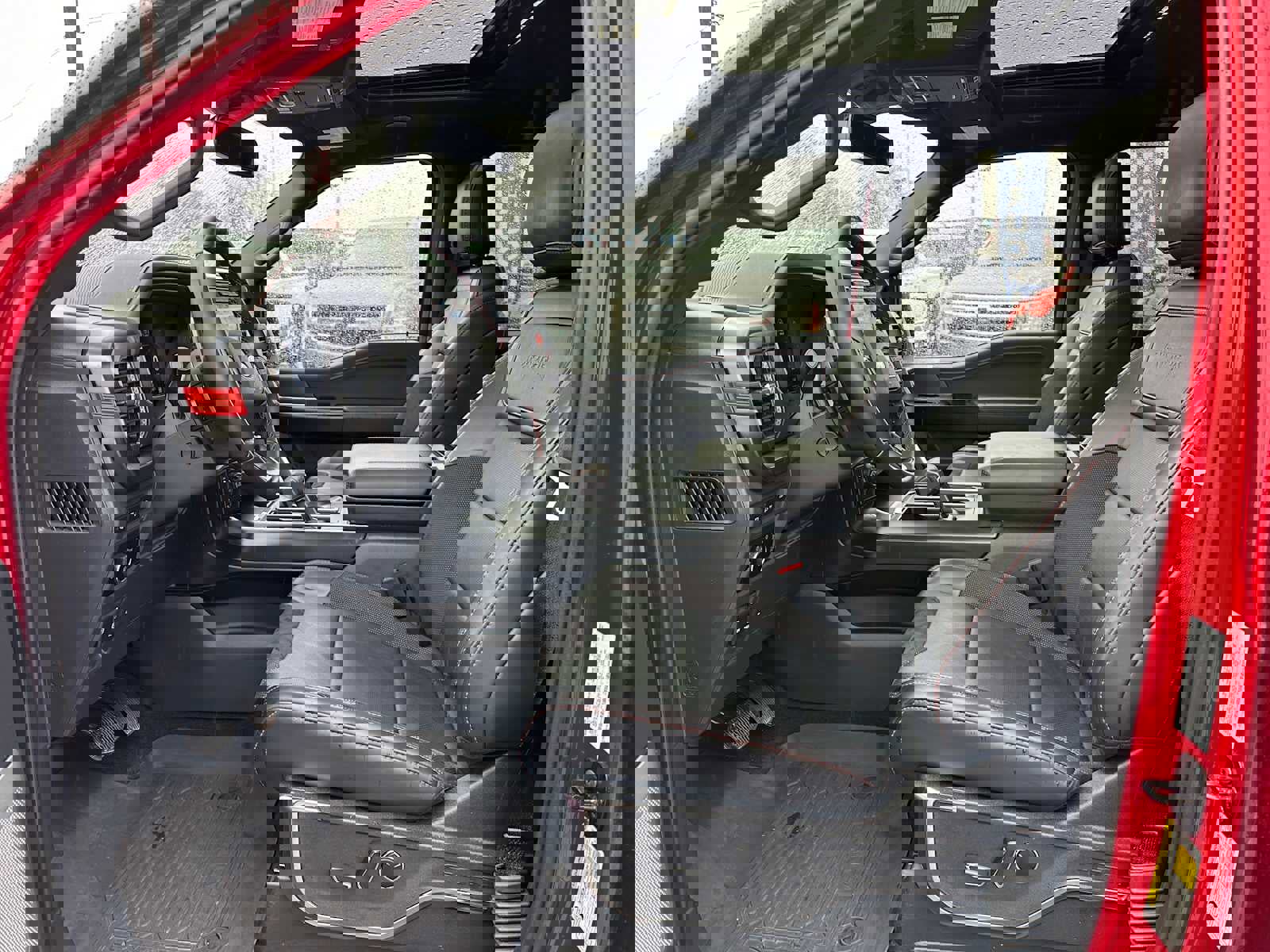 Used 2024 Ford F150 Raptor image 22