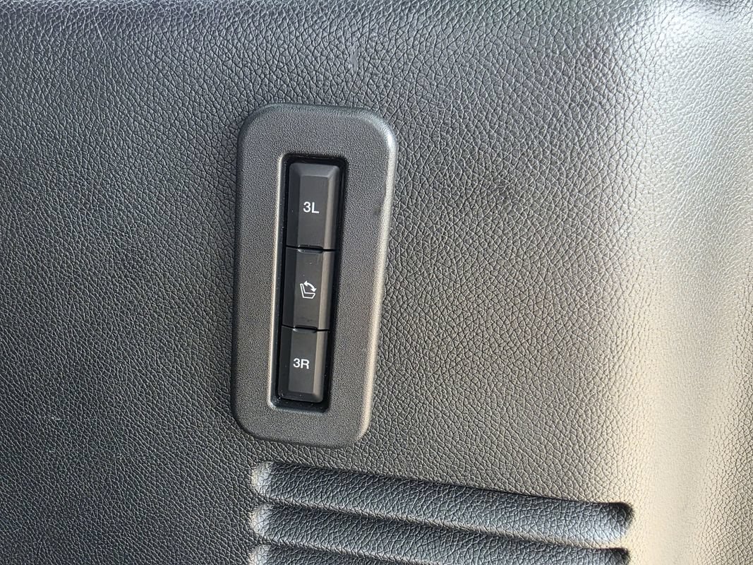 Used 2017 Lincoln Navigator L Select AWD/4WD image 20