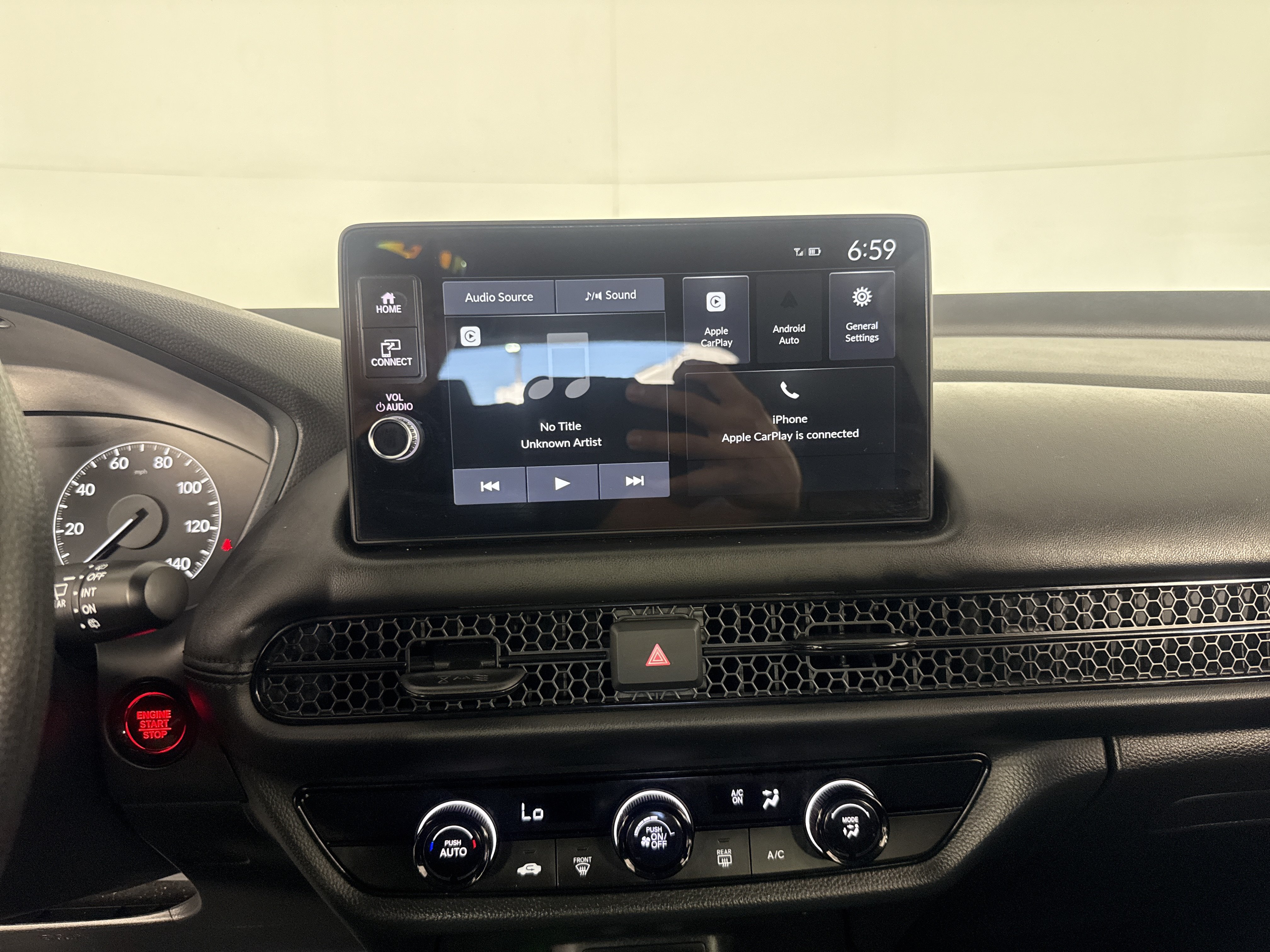 Certified 2026 Honda HR-V LX image 25