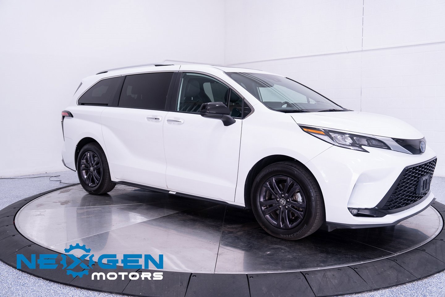 Used 2024 Toyota Sienna XSE