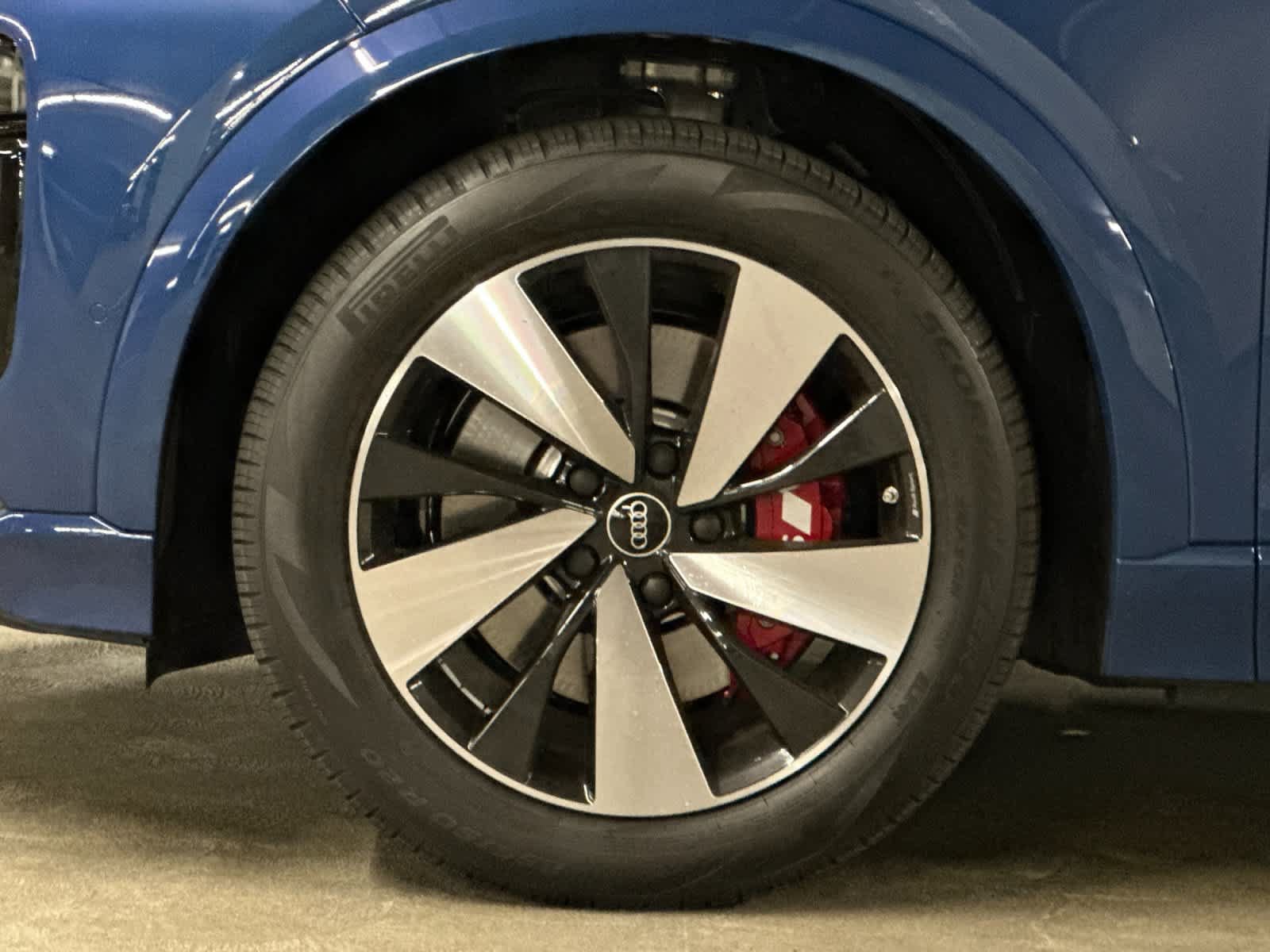 New 2027 Audi SQ6 e-tron Prestige AWD/4WD image 27