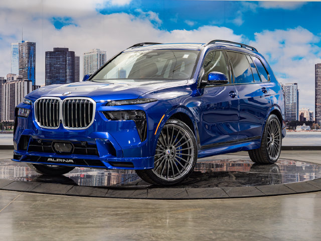 New 2026 BMW ALPINA XB7 AWD/4WD image 2