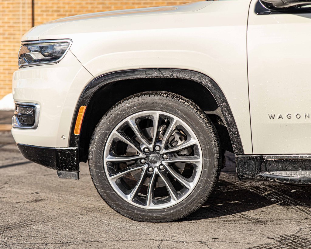 Used 2022 Jeep Wagoneer Series II w/ Premium Group I image 7