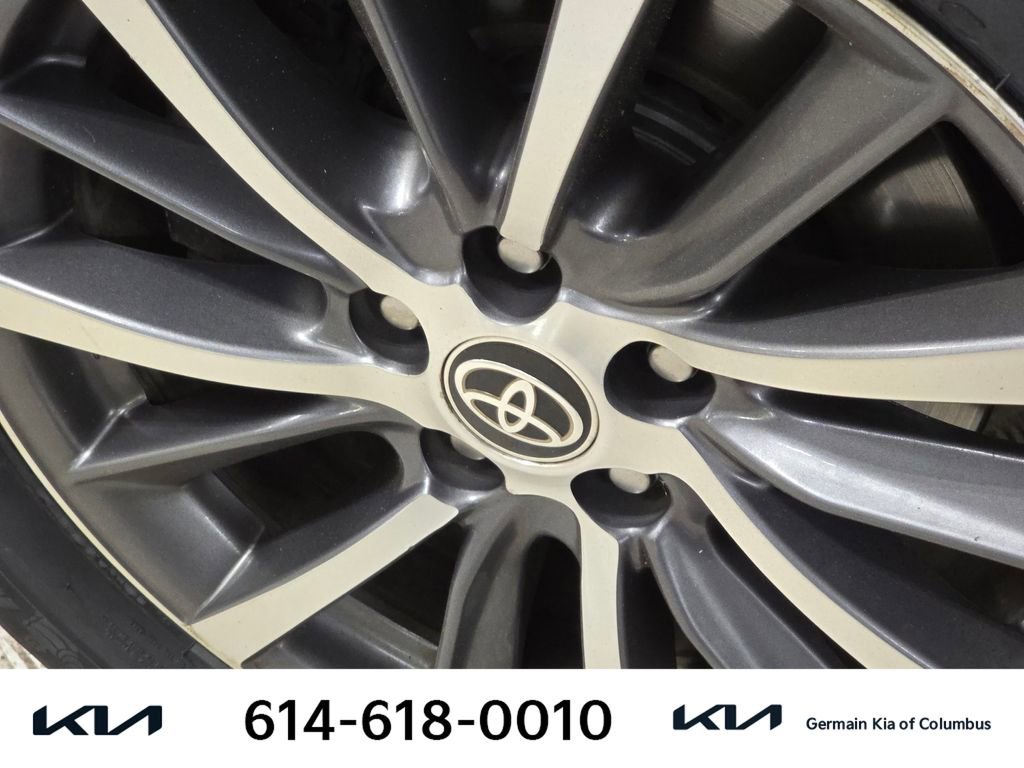 Used 2019 Toyota Highlander XLE image 13