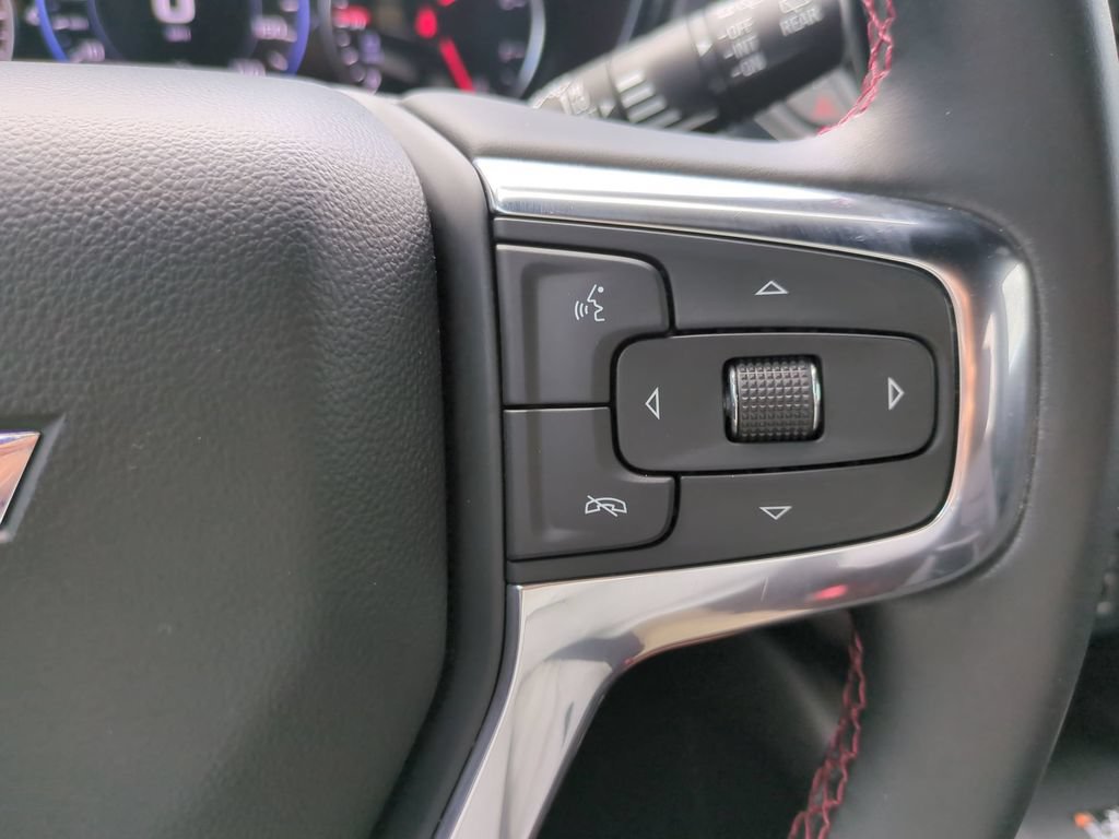 Used 2023 Chevrolet Blazer RS FWD image 31