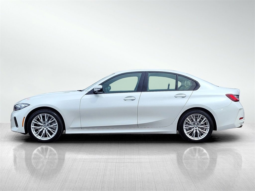 Used 2023 BMW 330i Sedan w/ Convenience Package image 7