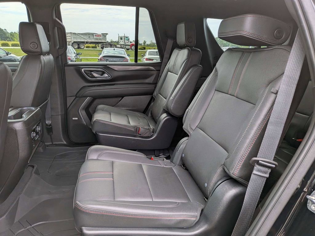 Used 2023 Chevrolet Tahoe RST w/ Luxury Package RWD image 18