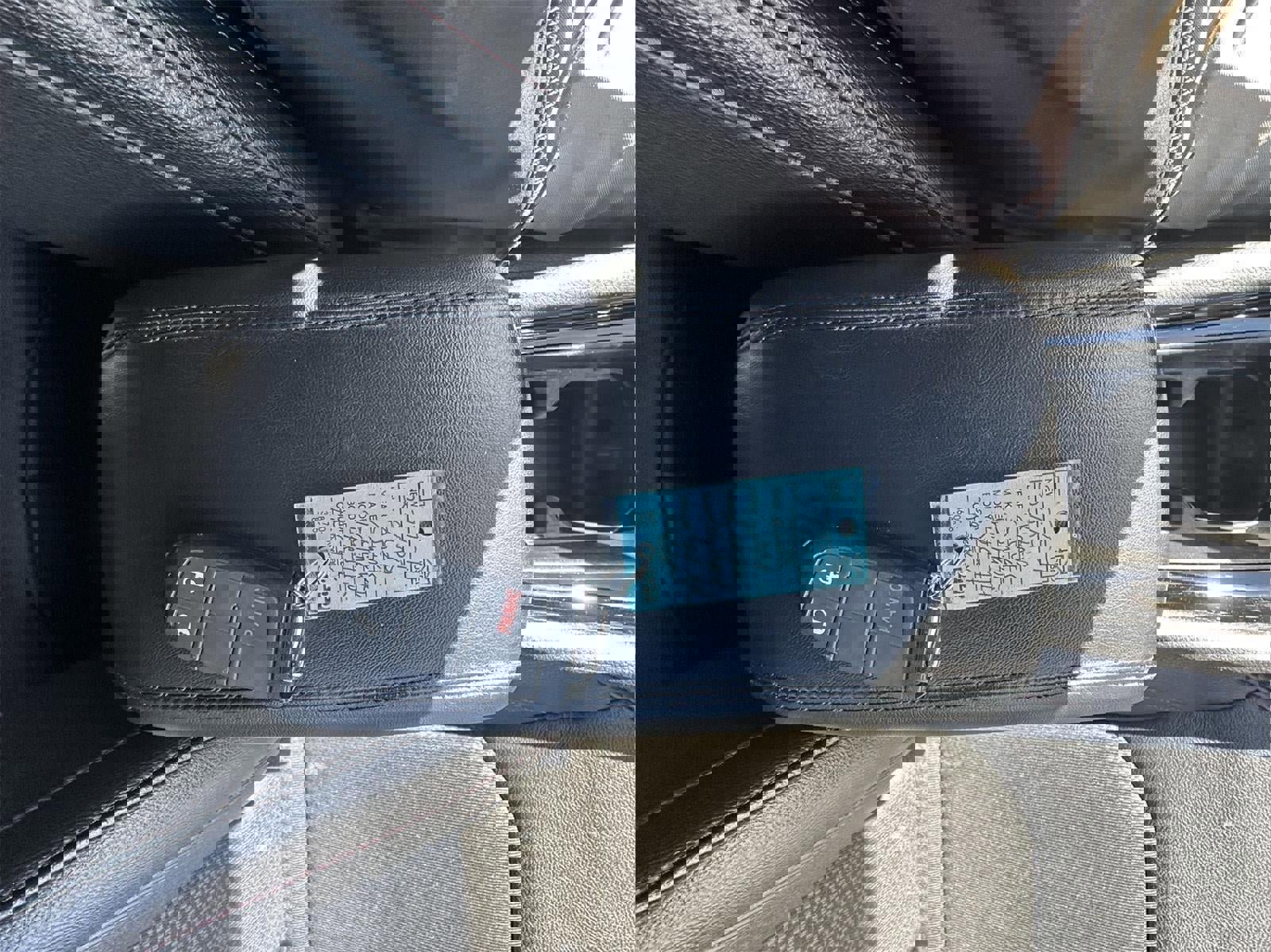 Used 2025 Jeep Compass Trailhawk image 25