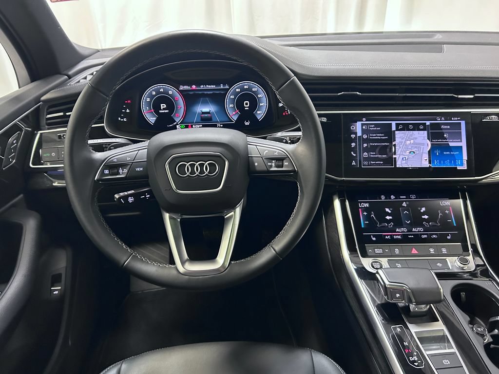 Used 2025 Audi Q7 3.0T Premium AWD/4WD image 3
