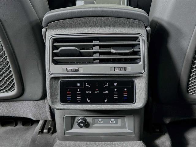 Used 2025 Audi Q7 2.0T Premium Plus w/ Premium Plus Package AWD/4WD image 24