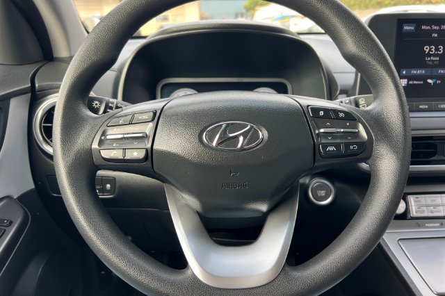 Used 2023 Hyundai Kona SE w/ Cargo Package FWD image 28
