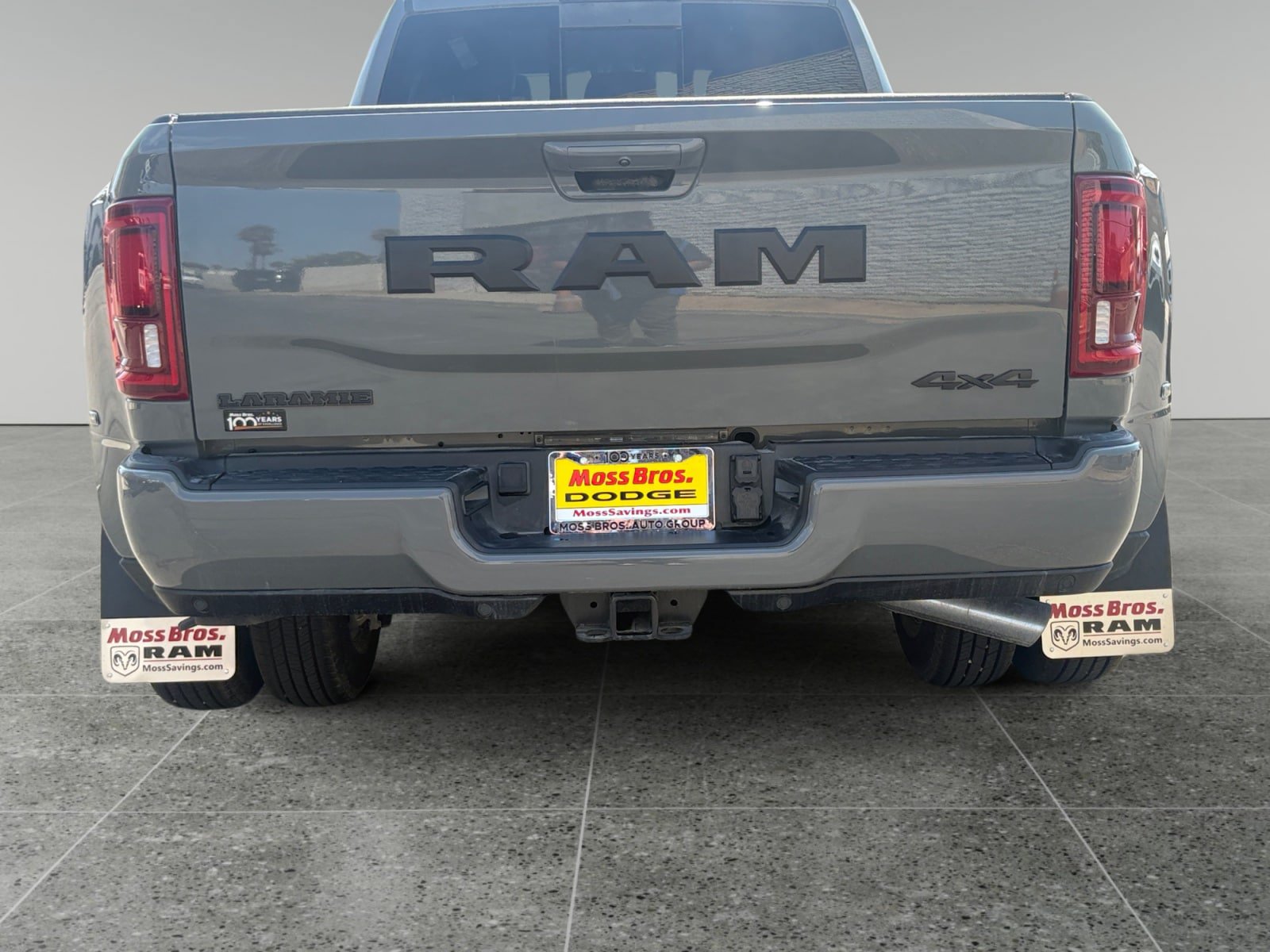 New 2026 RAM 3500 Laramie AWD/4WD image 4
