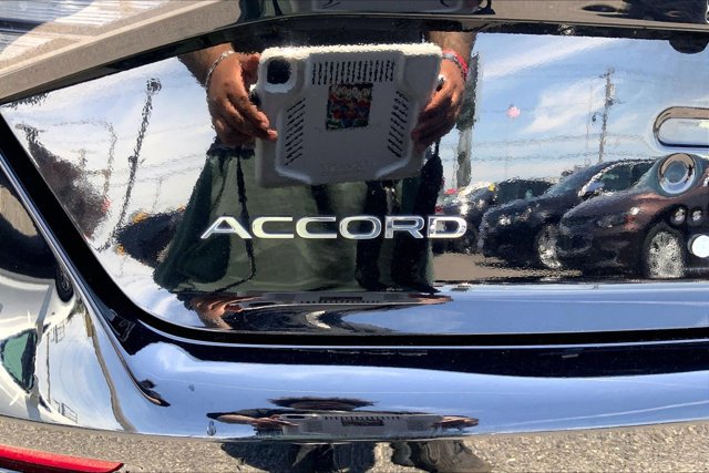 Used 2024 Honda Accord EX image 7