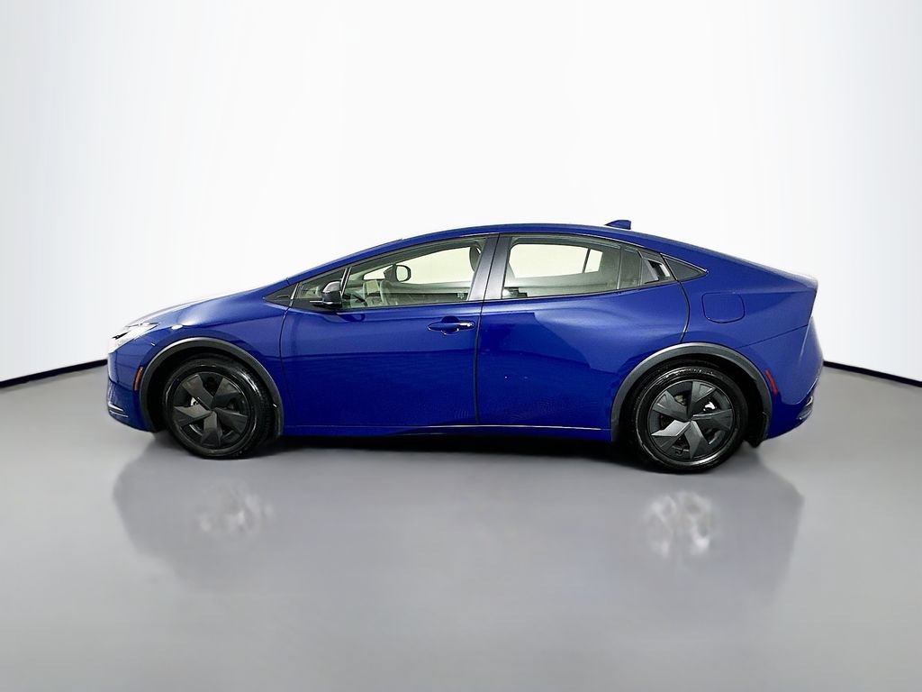 Certified 2024 Toyota Prius LE FWD image 8