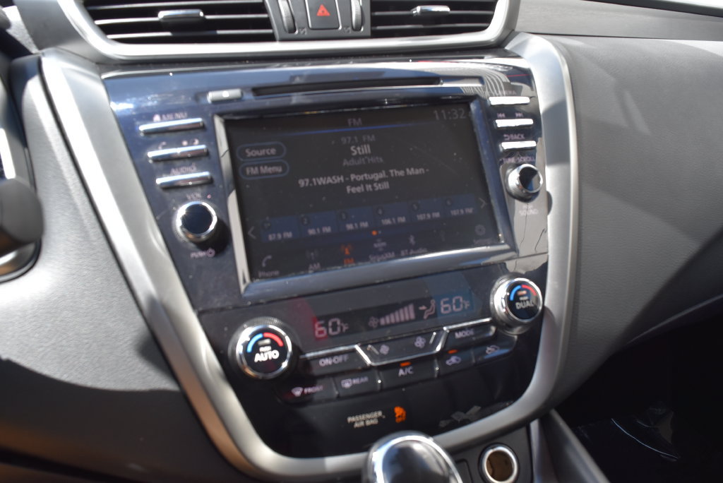 Used 2023 Nissan Murano SV FWD image 14