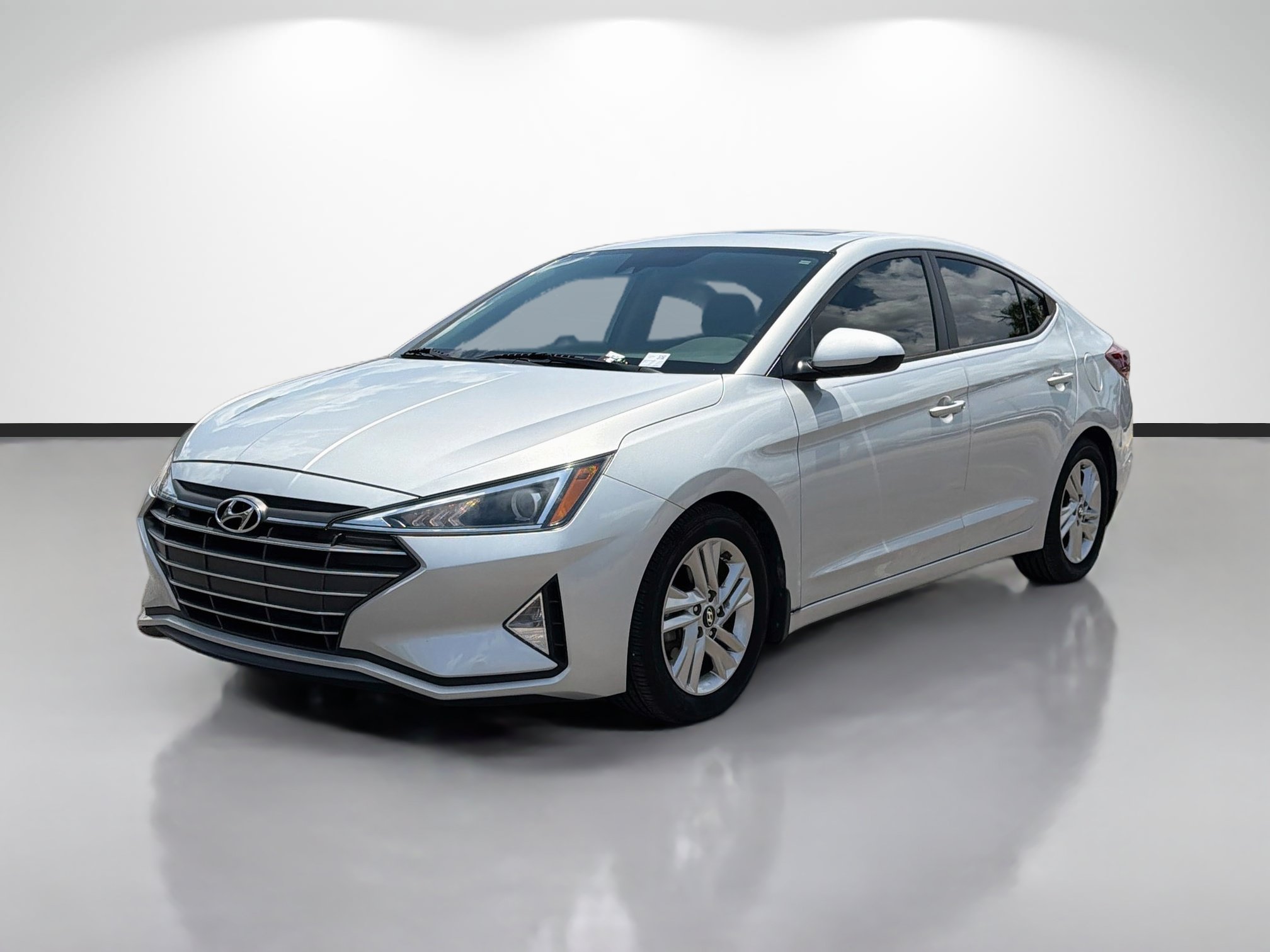 Used 2019 Hyundai Elantra Value Edition w/ Cargo Package FWD image 4