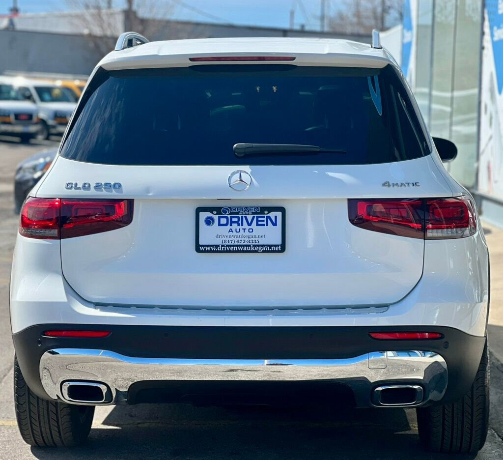 Used 2023 Mercedes-Benz GLB 250 4MATIC image 37
