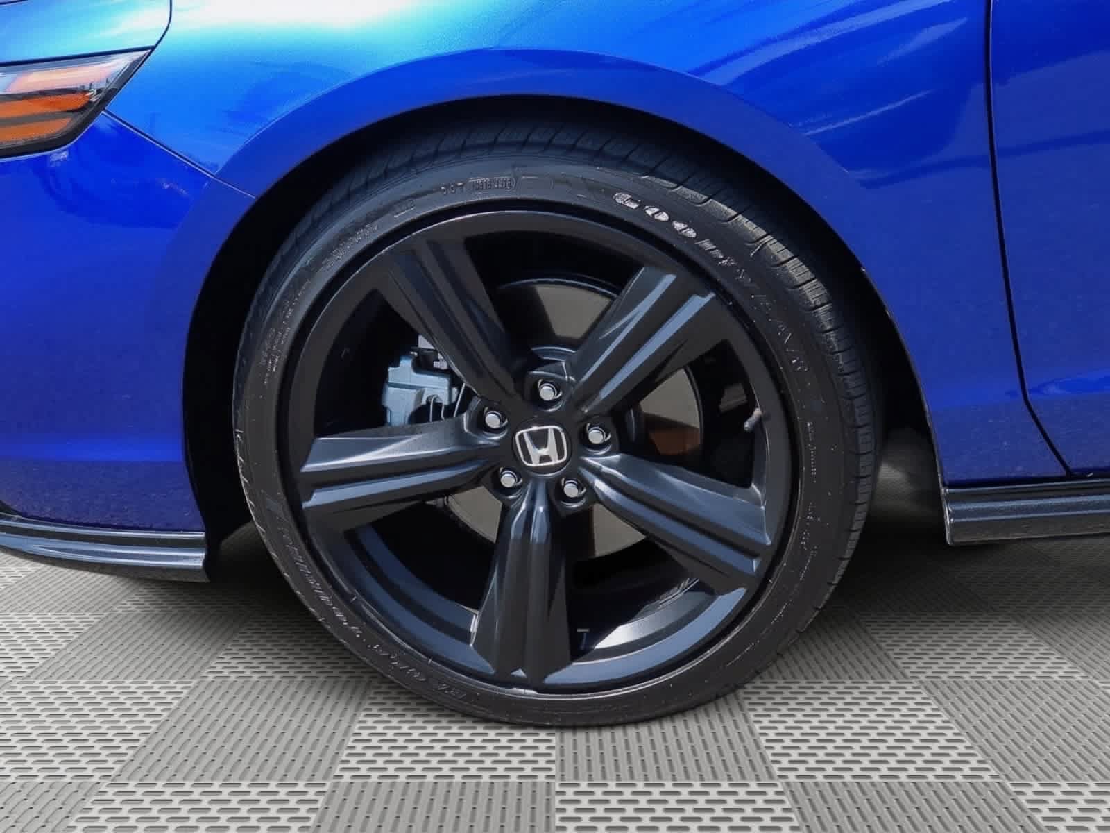 Used 2024 Honda Accord Sport image 14