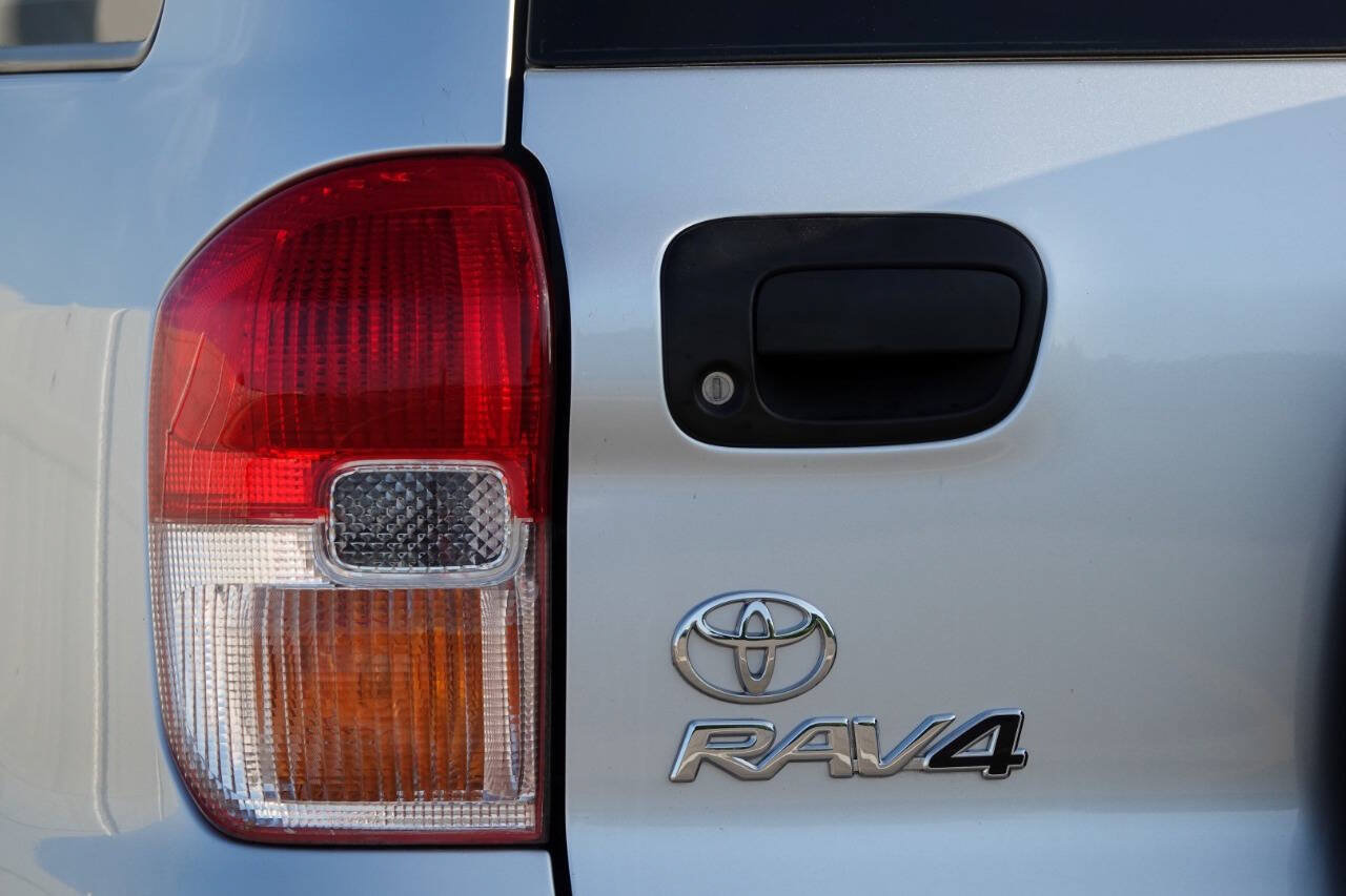 Used 2003 Toyota RAV4 4WD image 56