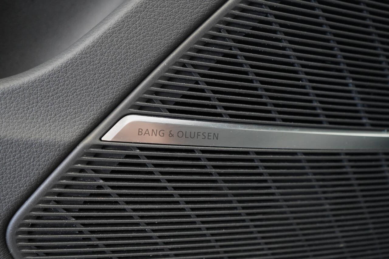 Used 2023 Audi SQ8 Premium Plus image 42