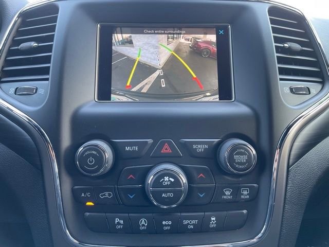 Used 2021 Jeep Grand Cherokee Laredo image 15