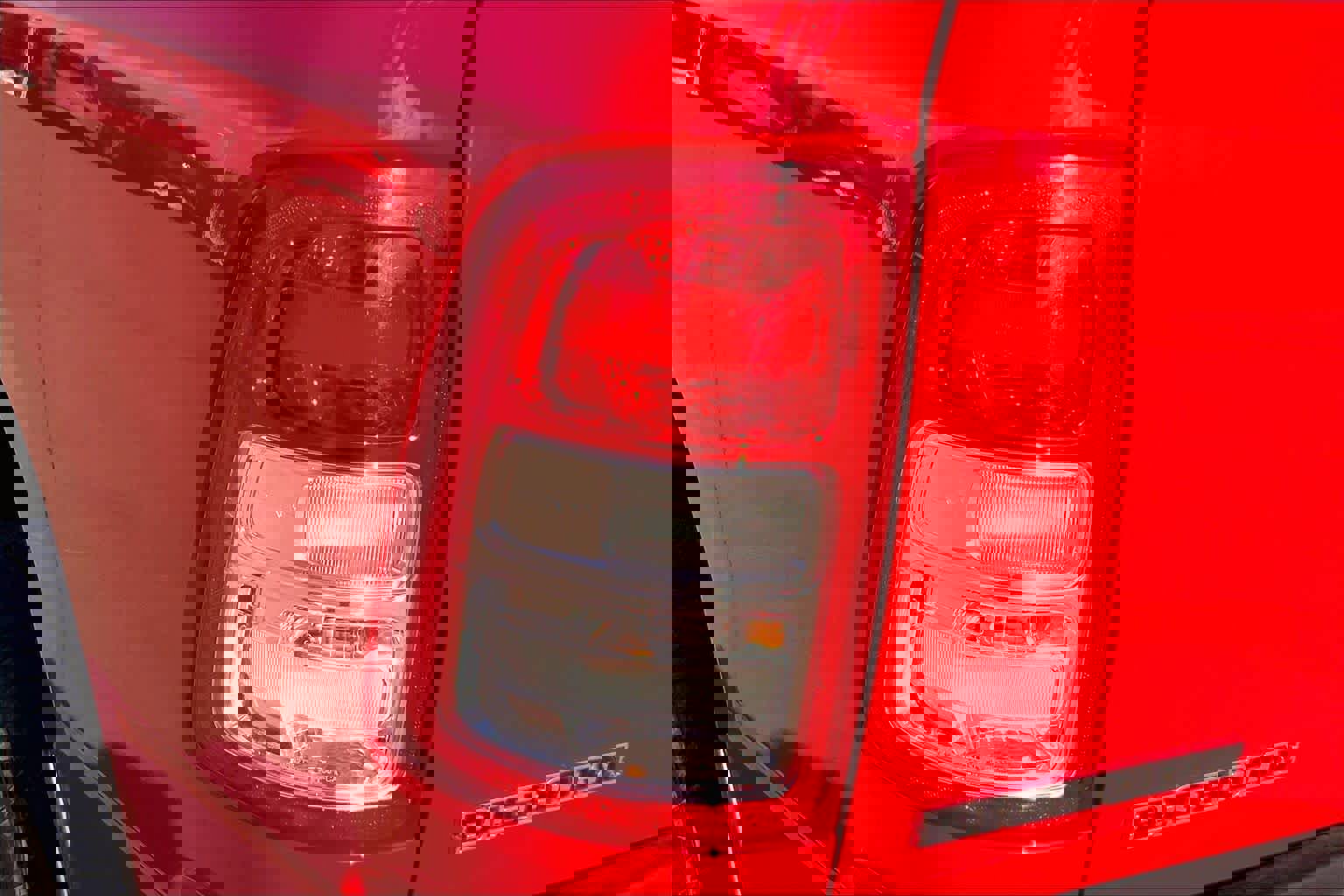 Used 2024 RAM 2500 Big Horn w/ Bed Utility Group image 26