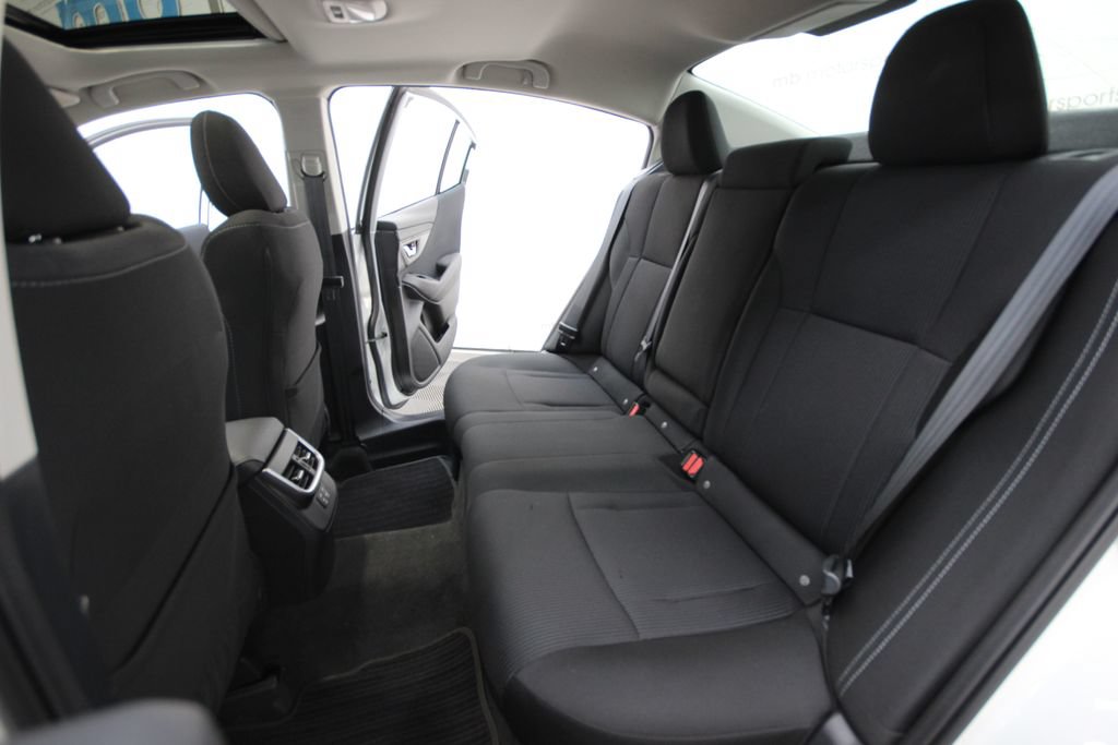 Used 2023 Subaru Legacy Premium AWD/4WD image 24