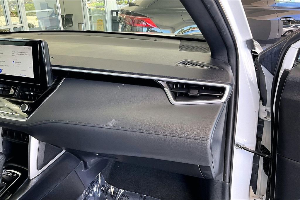 Used 2023 Toyota Corolla Cross AWD Hybrid image 26