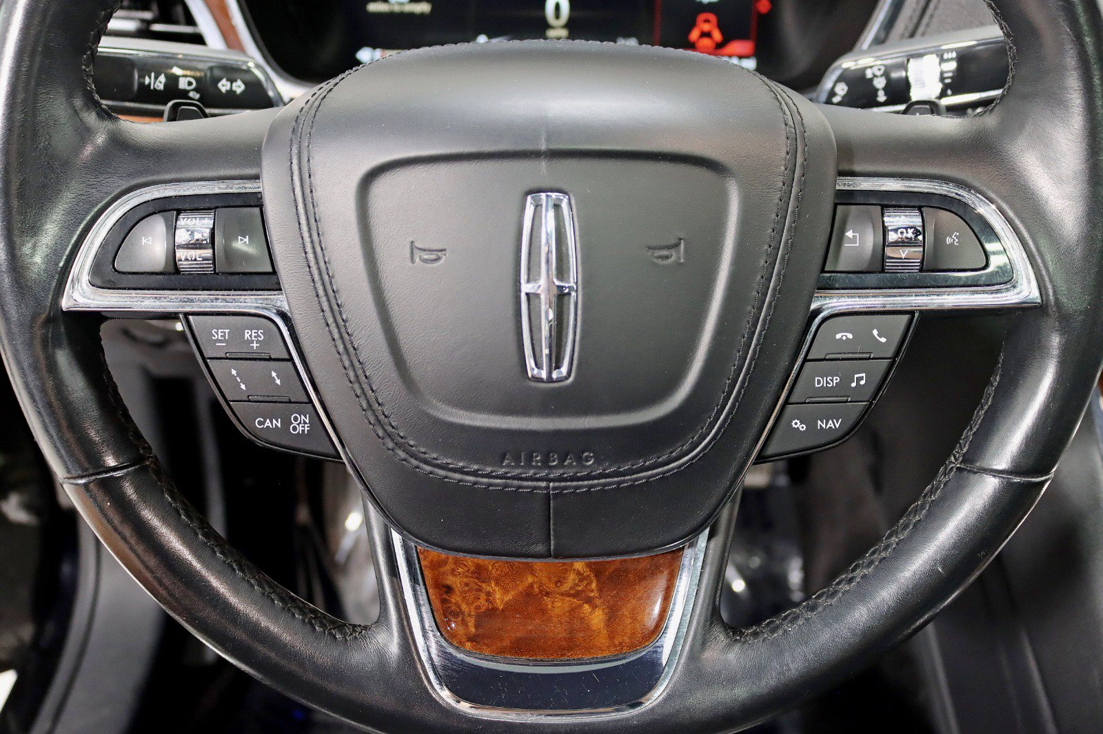 Used 2017 Lincoln Continental Reserve w/ Luxury Package AWD/4WD image 15